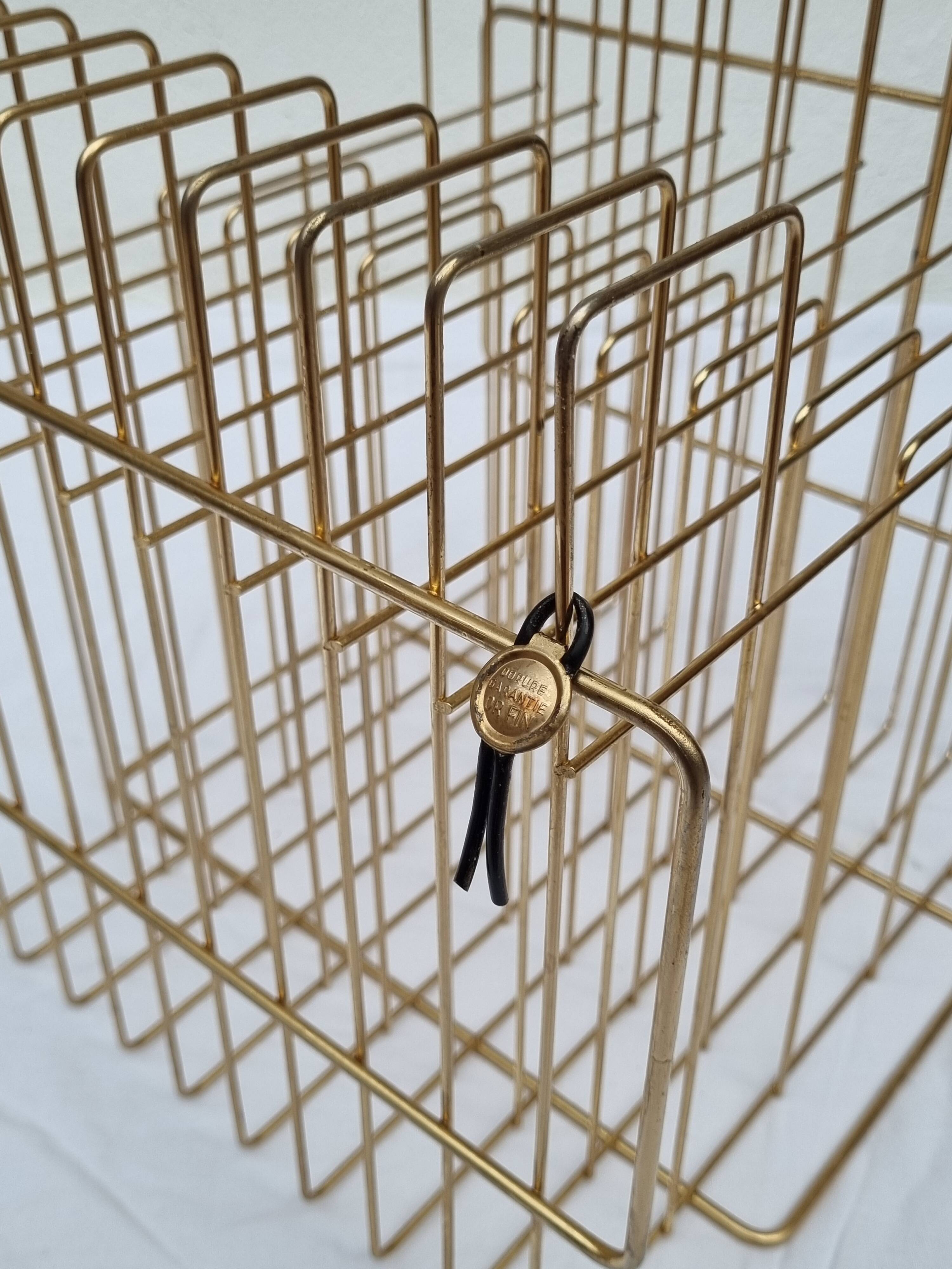 Porte-revue vintage "wire" en métal doré