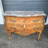 Commode style Louis XV