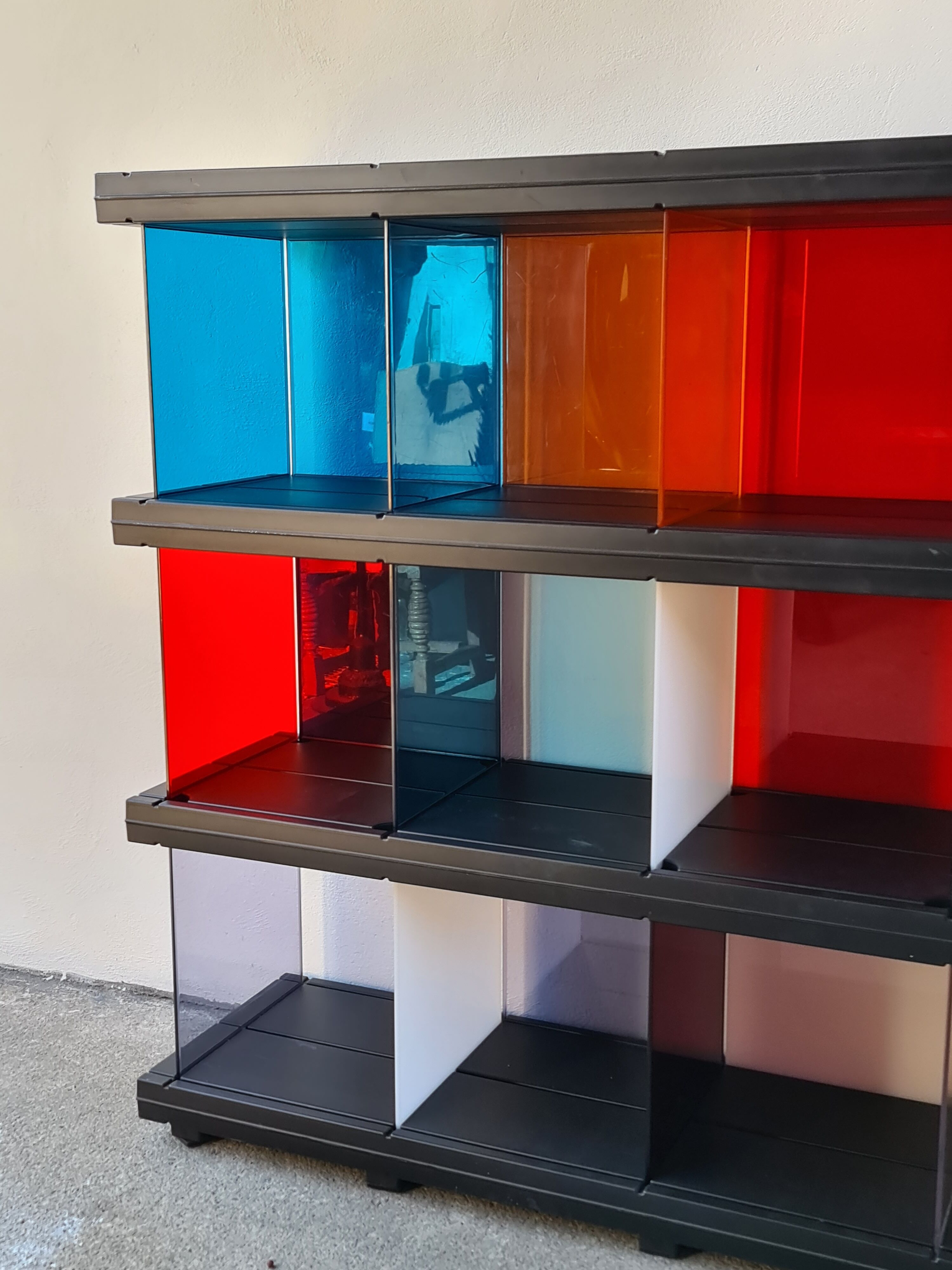 Library " tribute to Charlotte " of the Bouroullec brothers