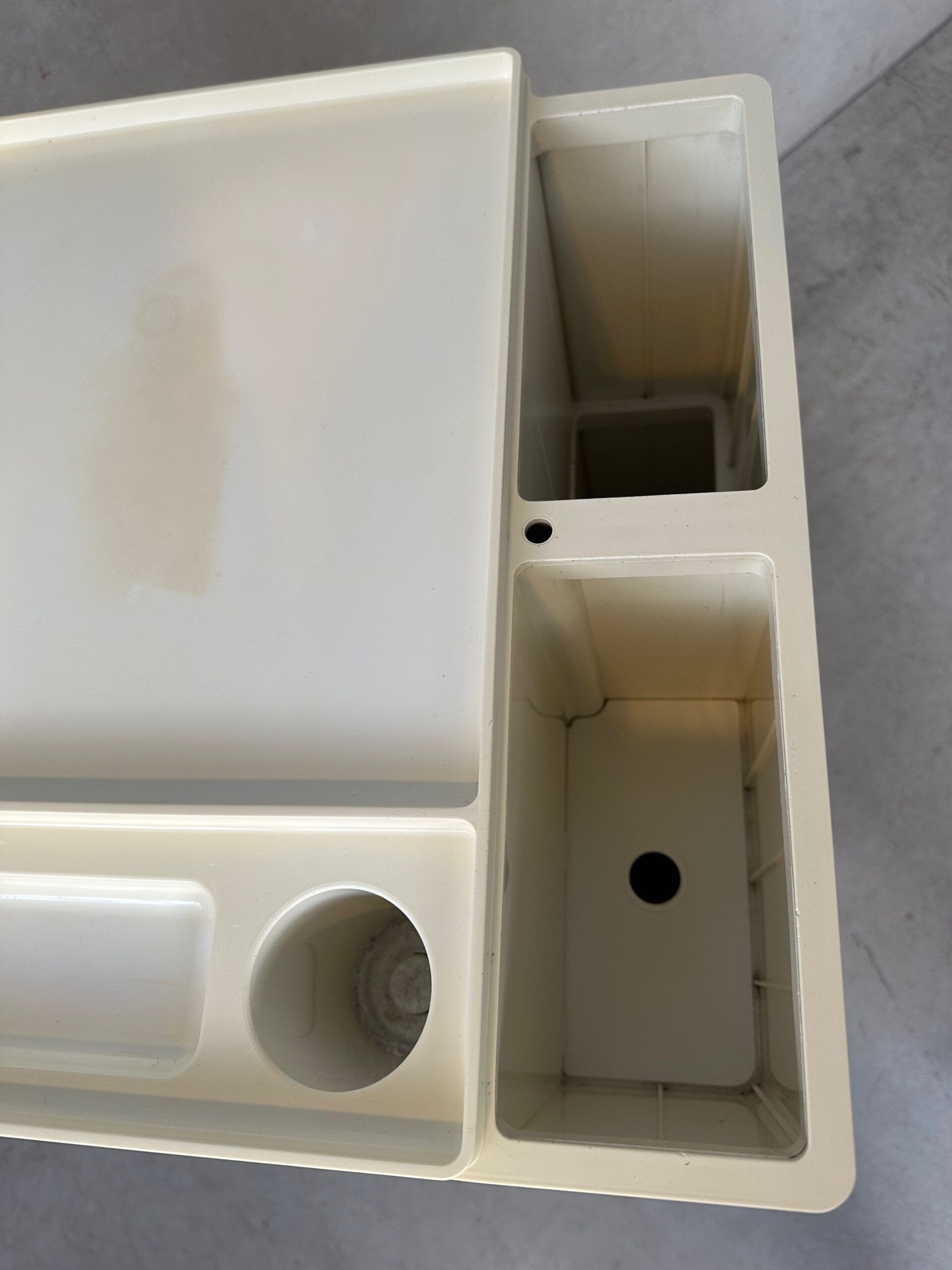2x 1970s Stile Neolt trolley – Giovanni Pelis