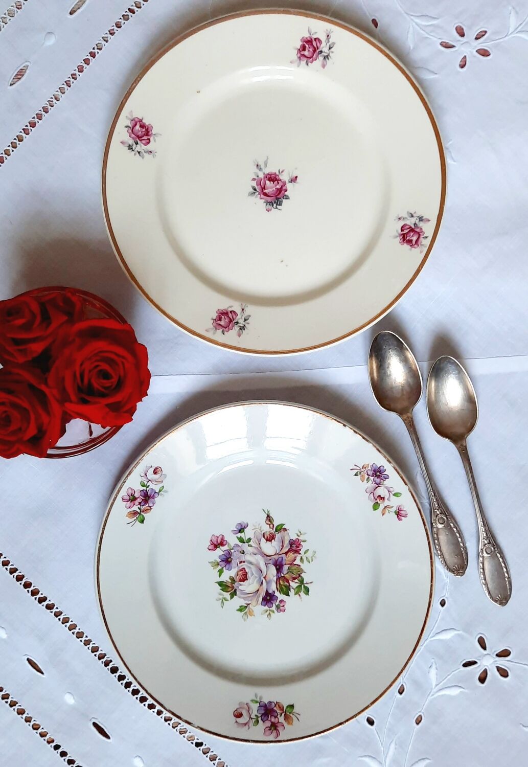 Antique dessert plates mismatched in earthenware with gilded edges