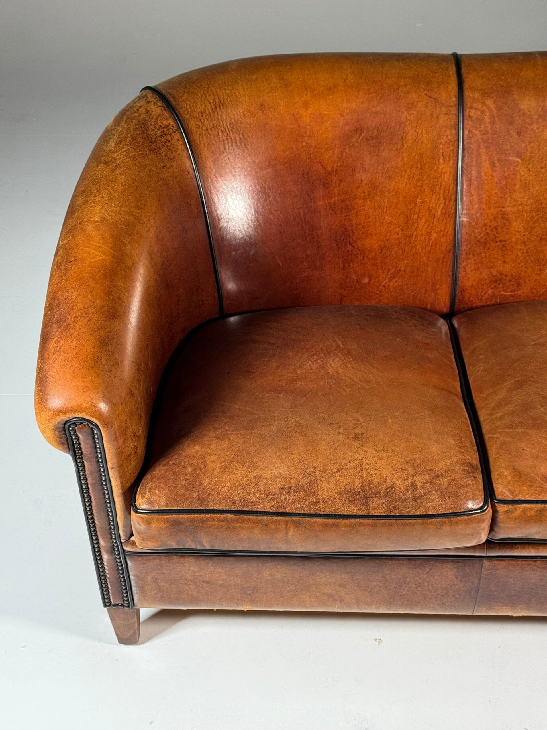 Sheepskin 3-seater classic sofa