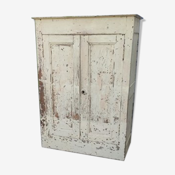 Armoire parisienne patinée