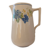 Hydrangea water pot in Lunéville.