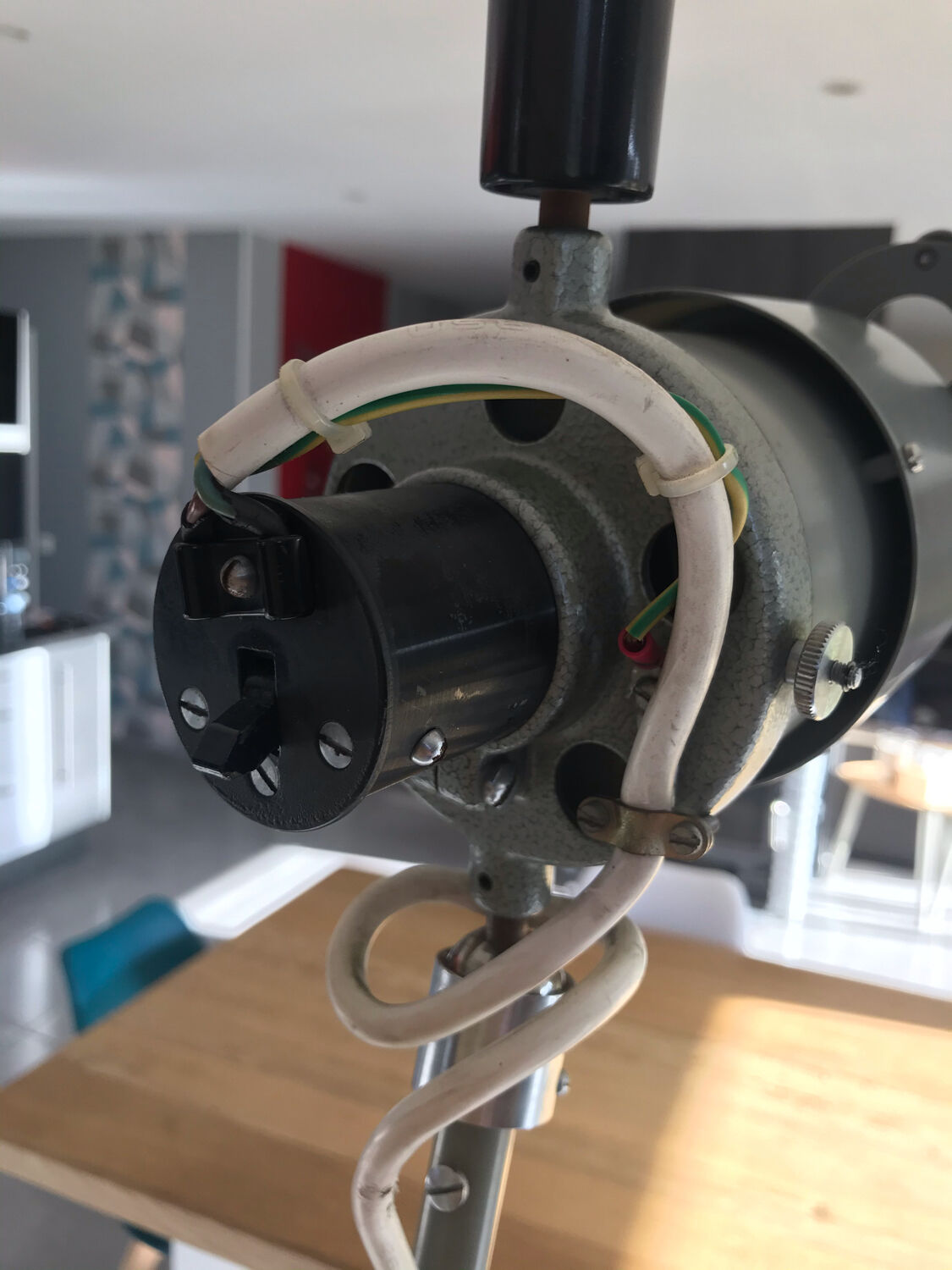 Haag streit outrigger lamp