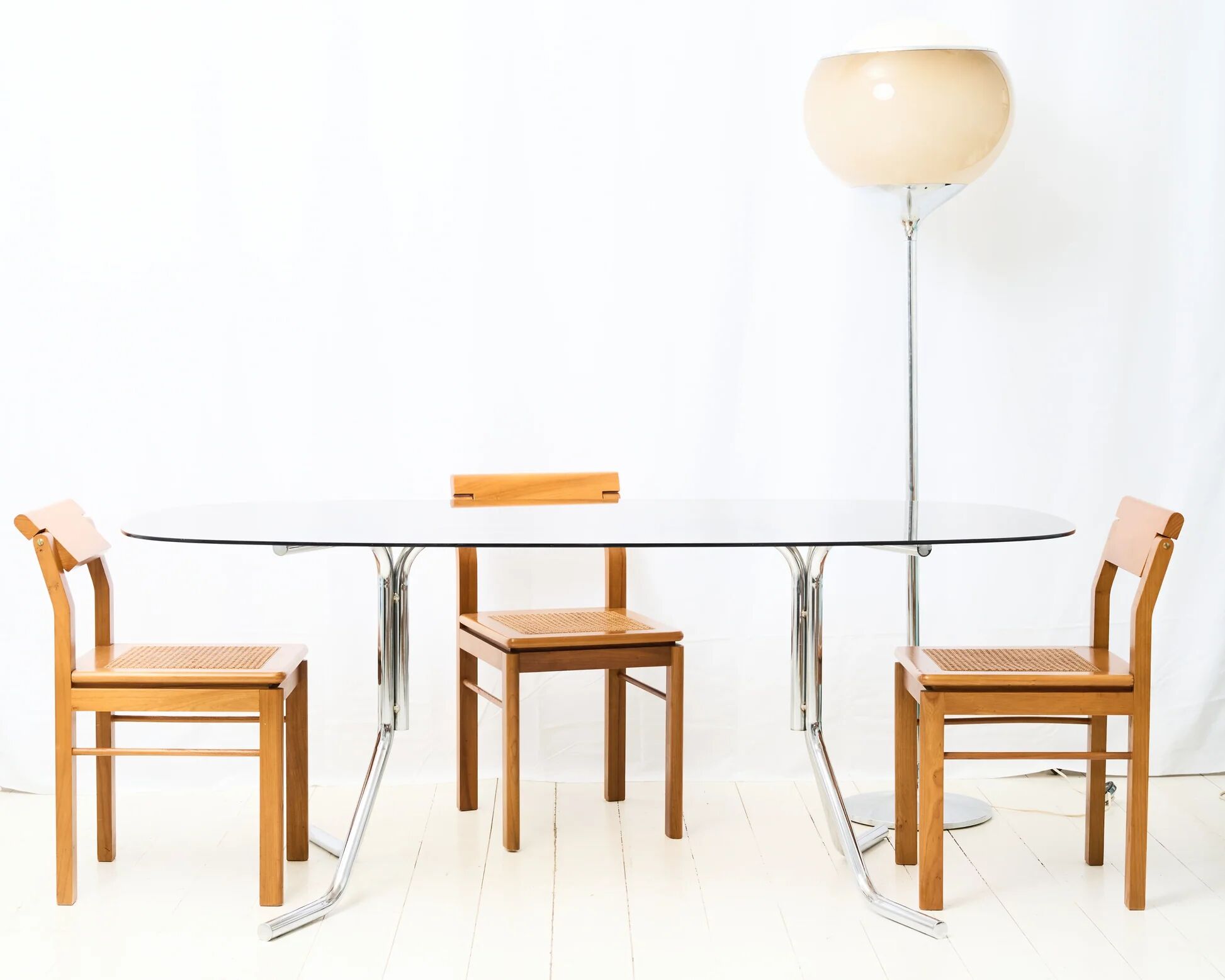 Dining table with tubular chrome base, 1970s