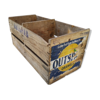 Caisse en bois vintage outspain