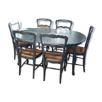 Table and its 6 chairs