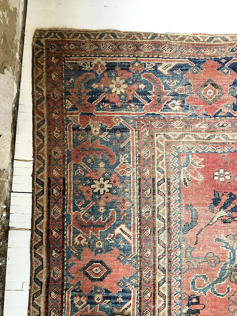 Persian XXL carpet early 20th century 260x351cm