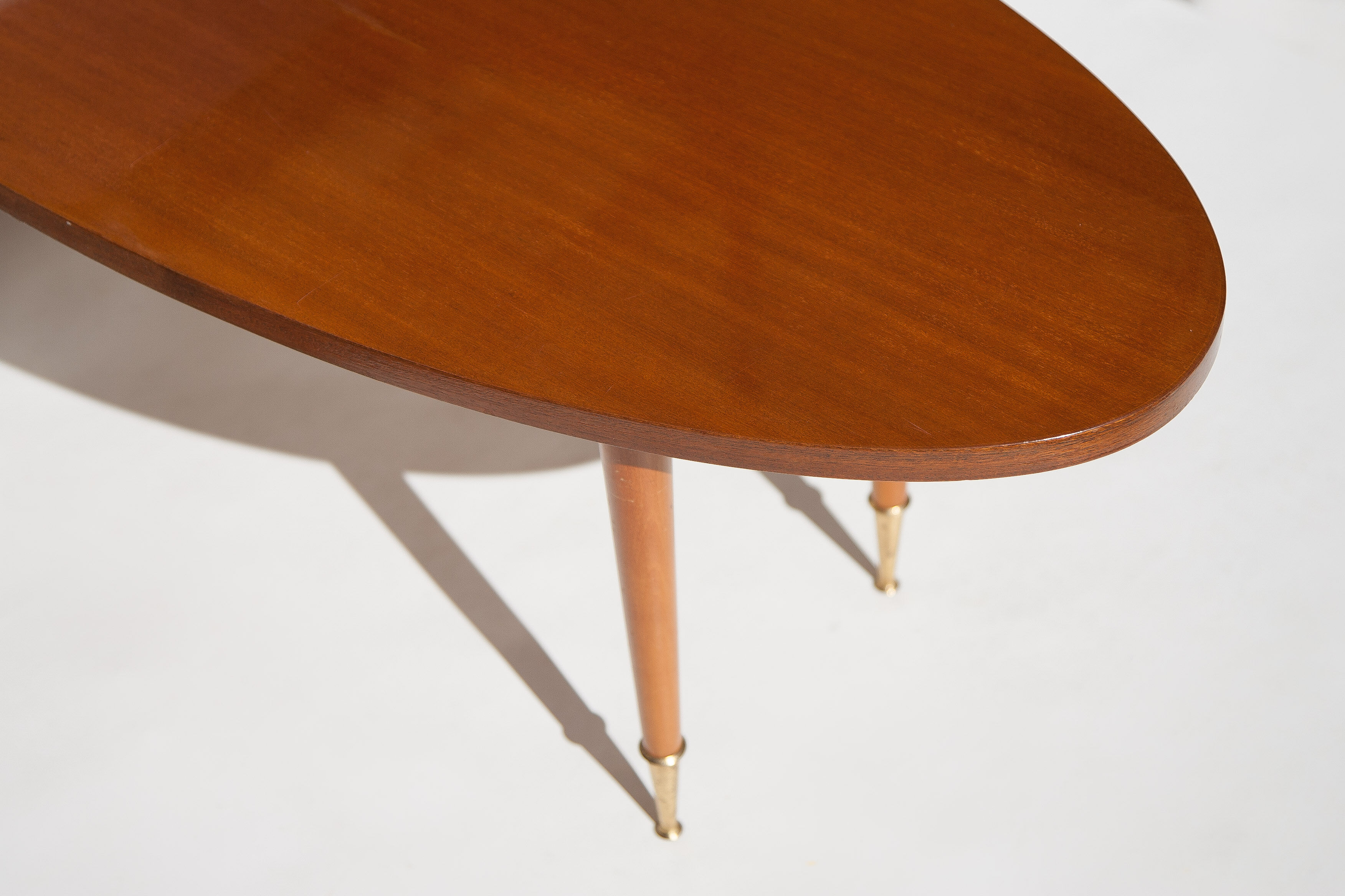 Table vintage, wood table, coffee table, coffee table, table oval, table feet compass, interior decorating, home décor, 60's