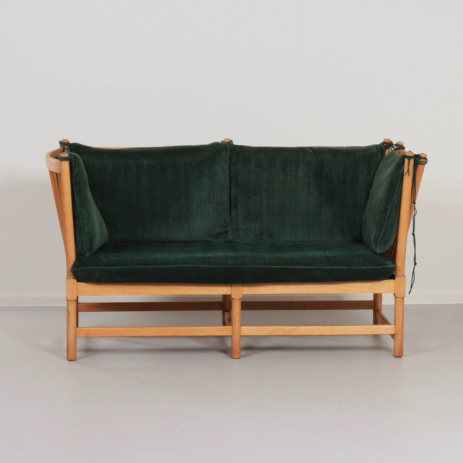 SPOKE-BACK SOFA BY BORGE MORGENSEN FOR FRITZ HANSEN, 1963 | EARLY EDITION