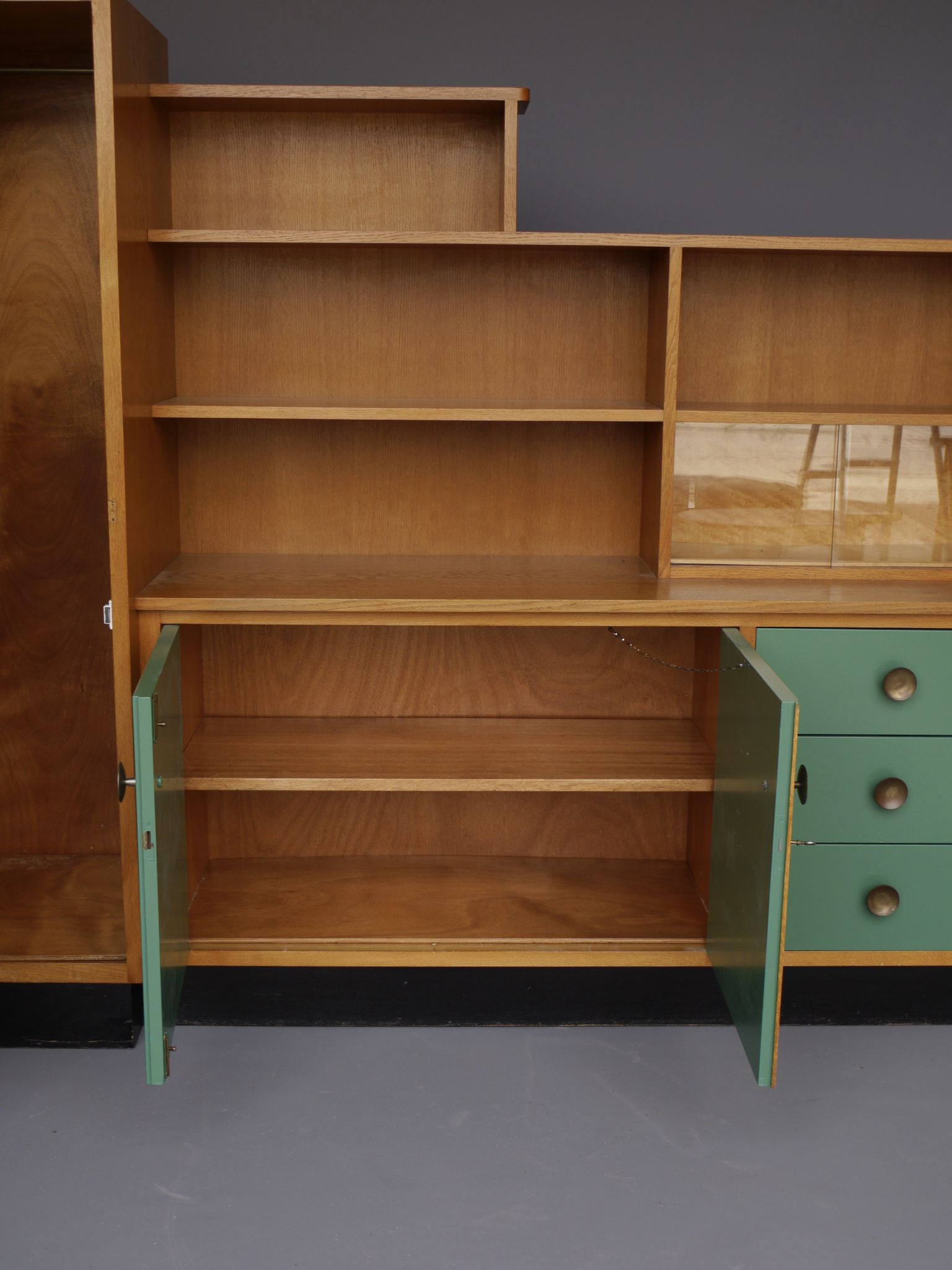 Multifunctional dutch modernist storage unit 1930s
