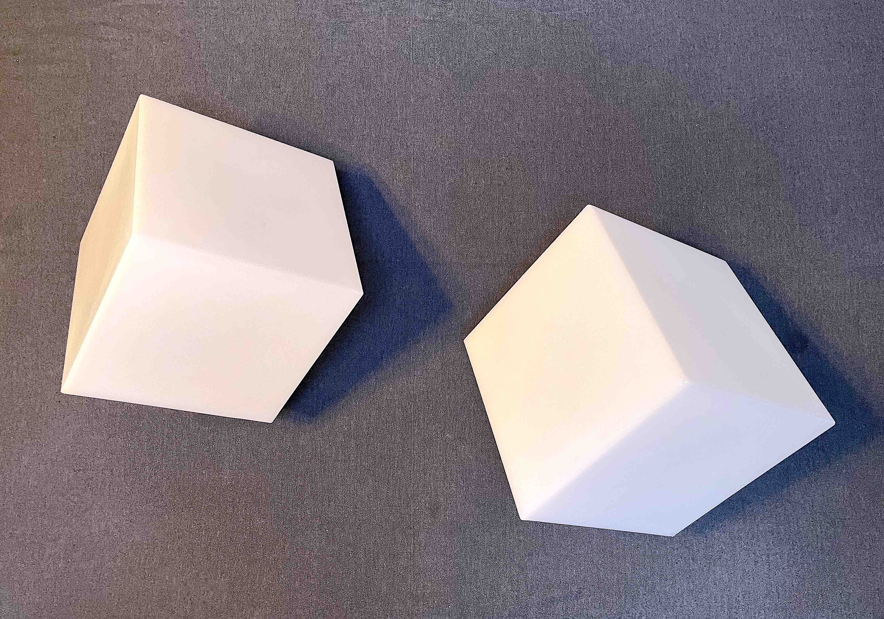 Pair of sconces "Edge", by Alessandro Mendini for Artemide, Italy