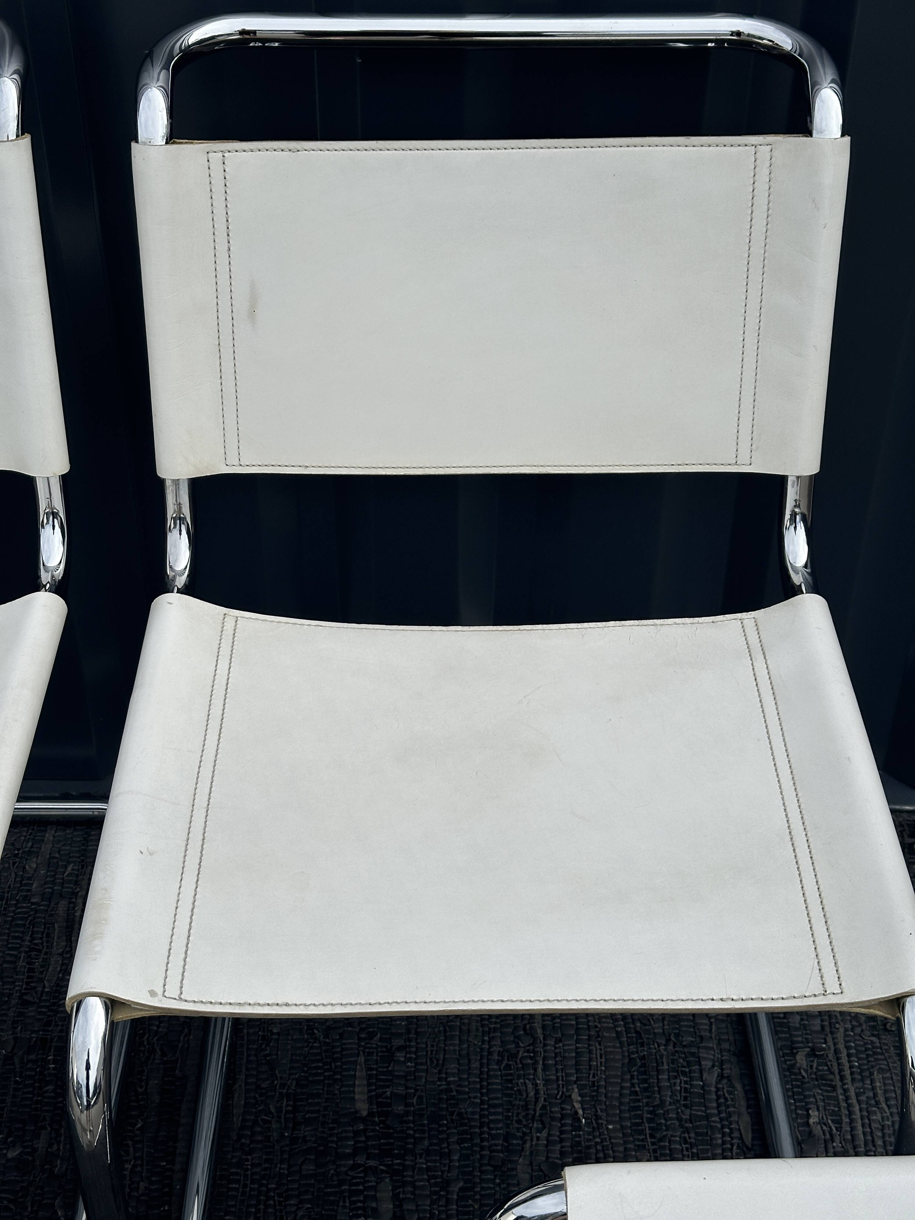 MART STAM CHAISES S 33 ou CANTILEVER ( 4 )