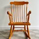 Rocking-chair en bois vintage