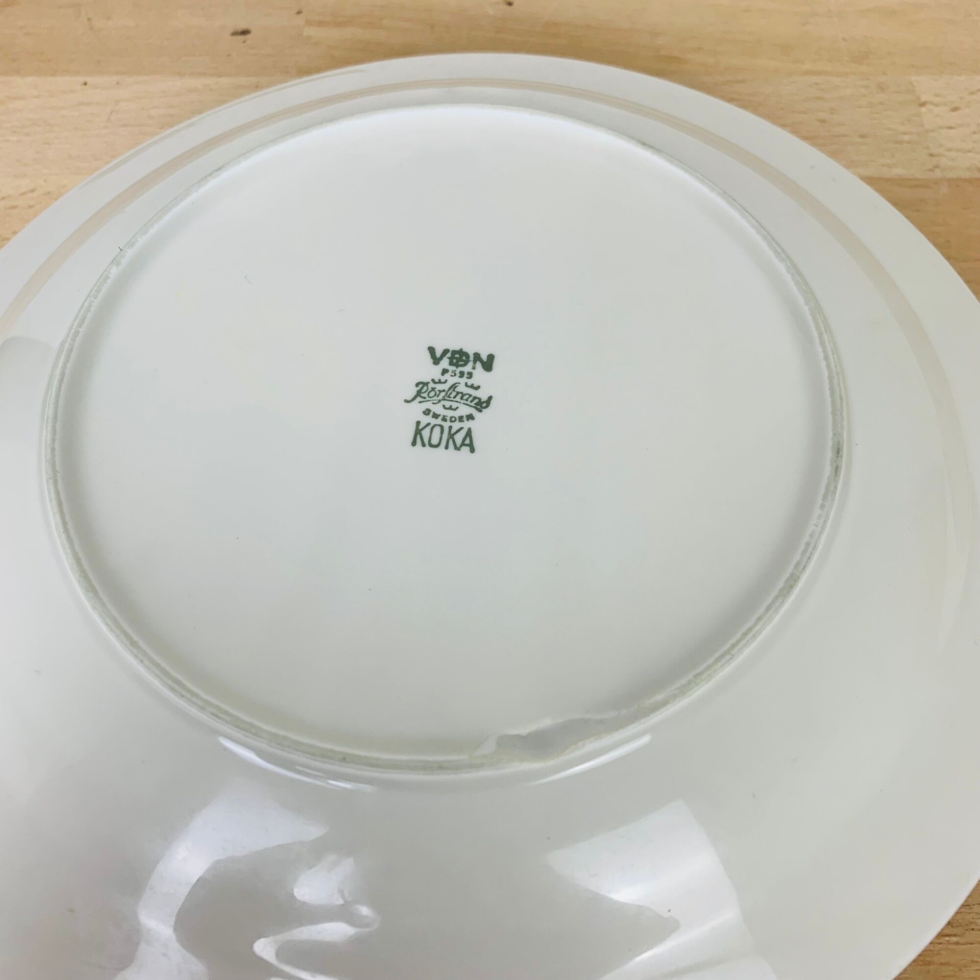 8 Koka ceramic flat plates by Rörstrand Sweden, Scandinavian