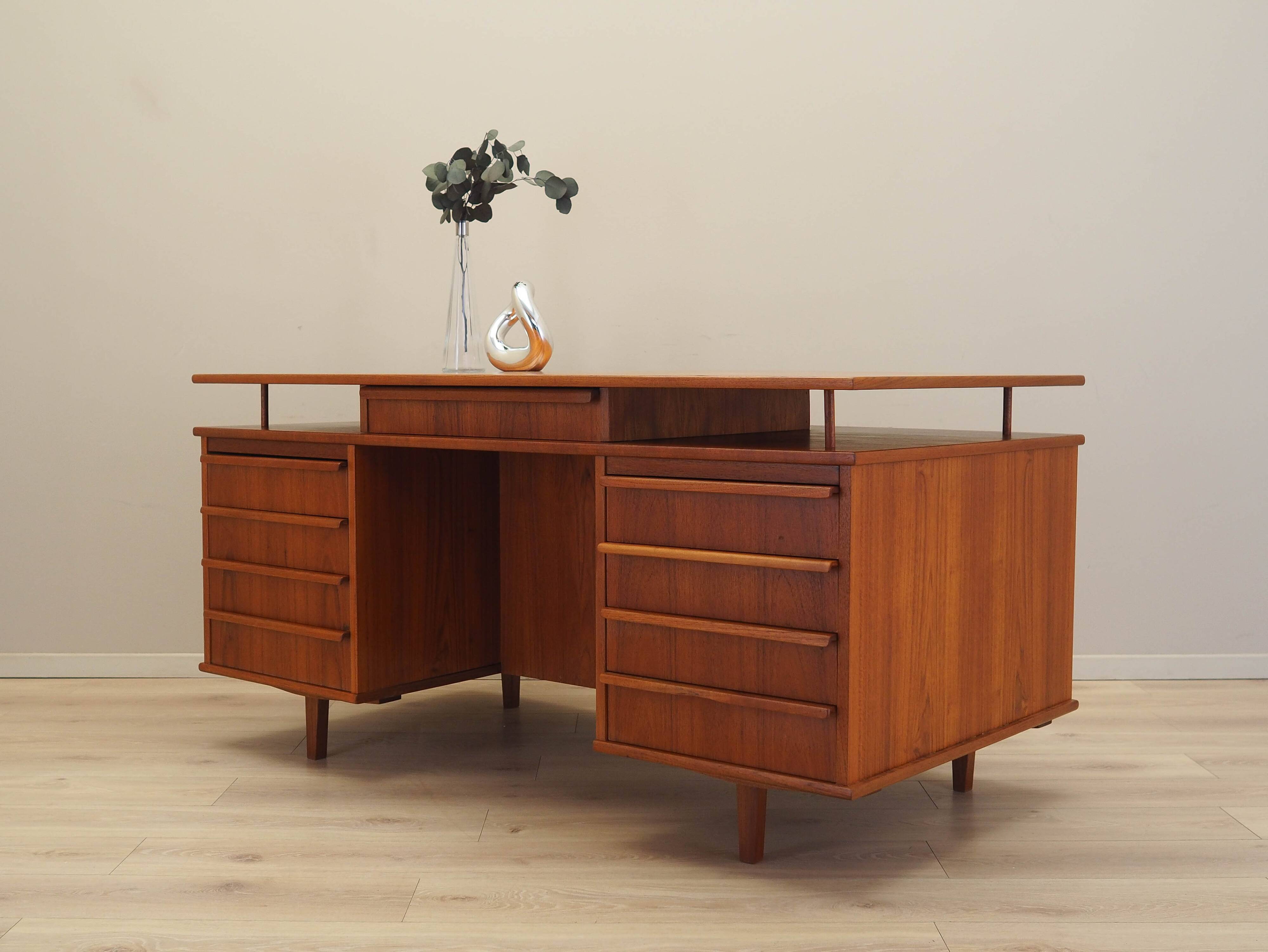 Teak desk, Danish design, 1970s, manufactured in Denmark