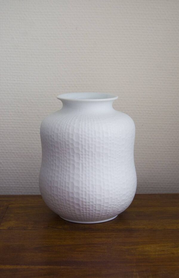 Vase Royal Porzellan Bavaria KPM, Grand Biscuit PorcelaModèle 5030/19