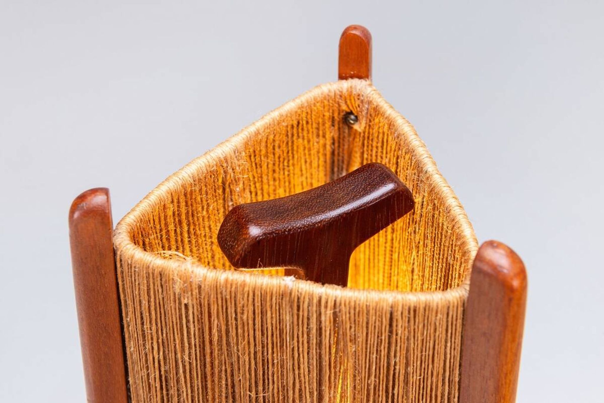 Temde tripod floor lamp in sisal and teak, Switzerland, 1960