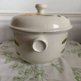 Digoin & Sarreguemines Marguerite model soup tureen