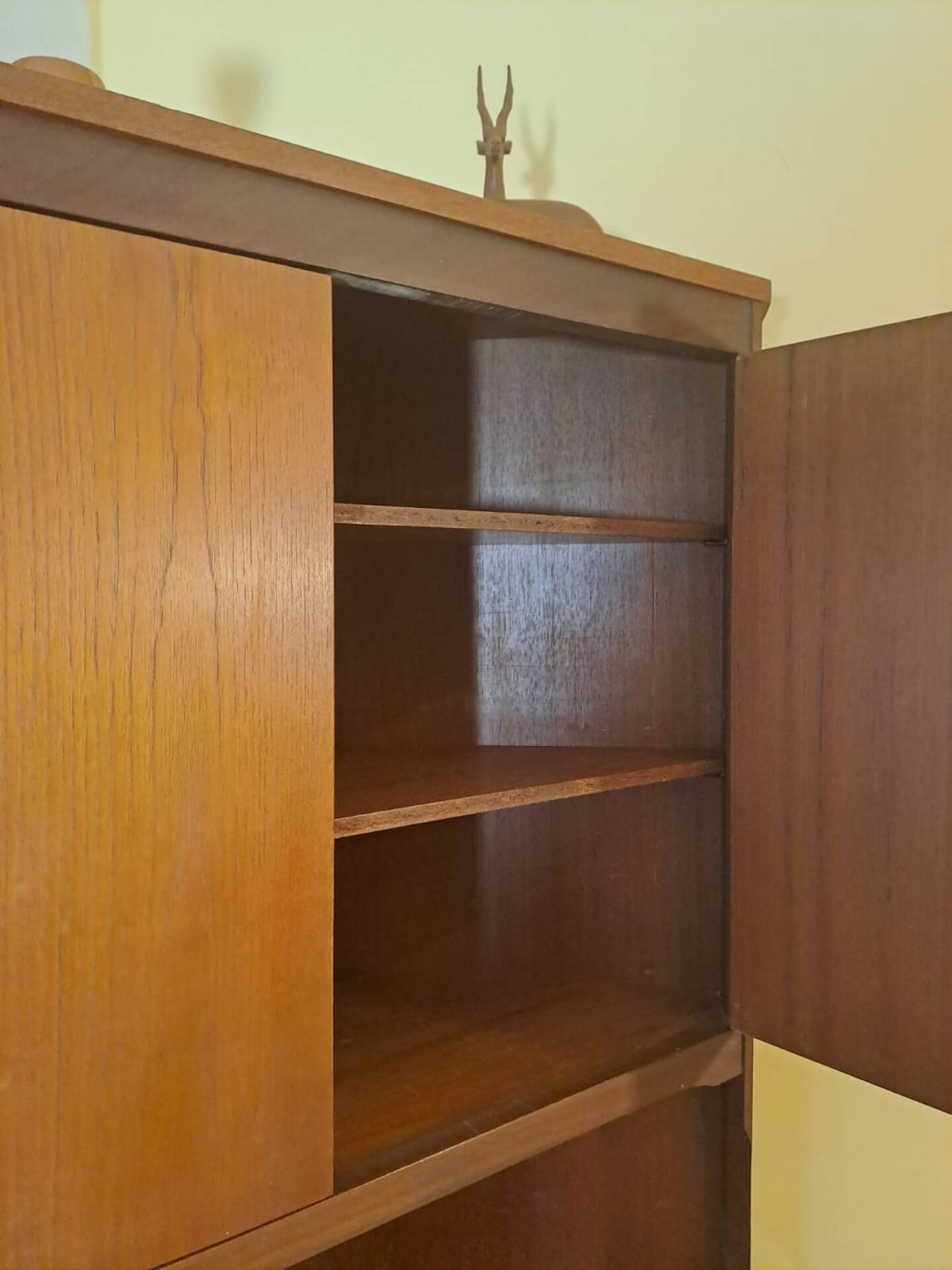 Meuble d'angle en teck,  Vintage Scandinave 1960s