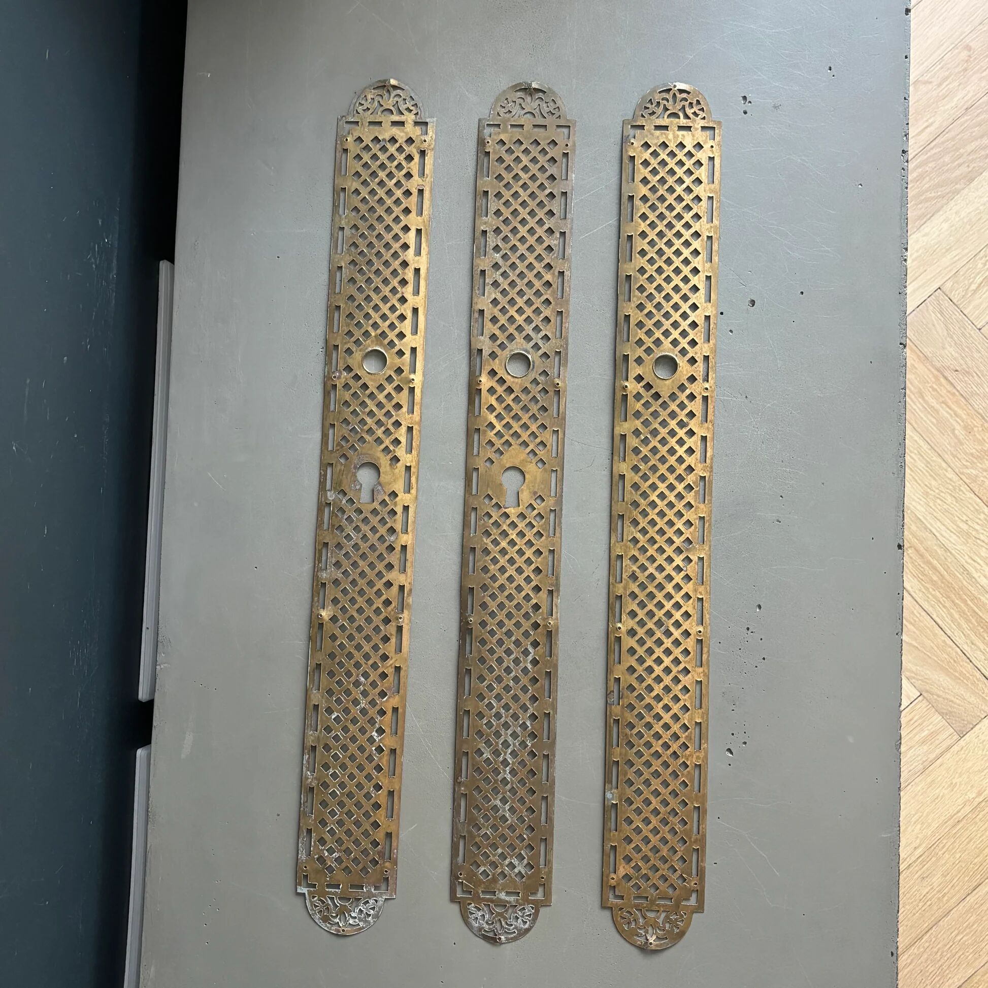 3 plaques de propreté anciennes - 52cm - Ref 1337
