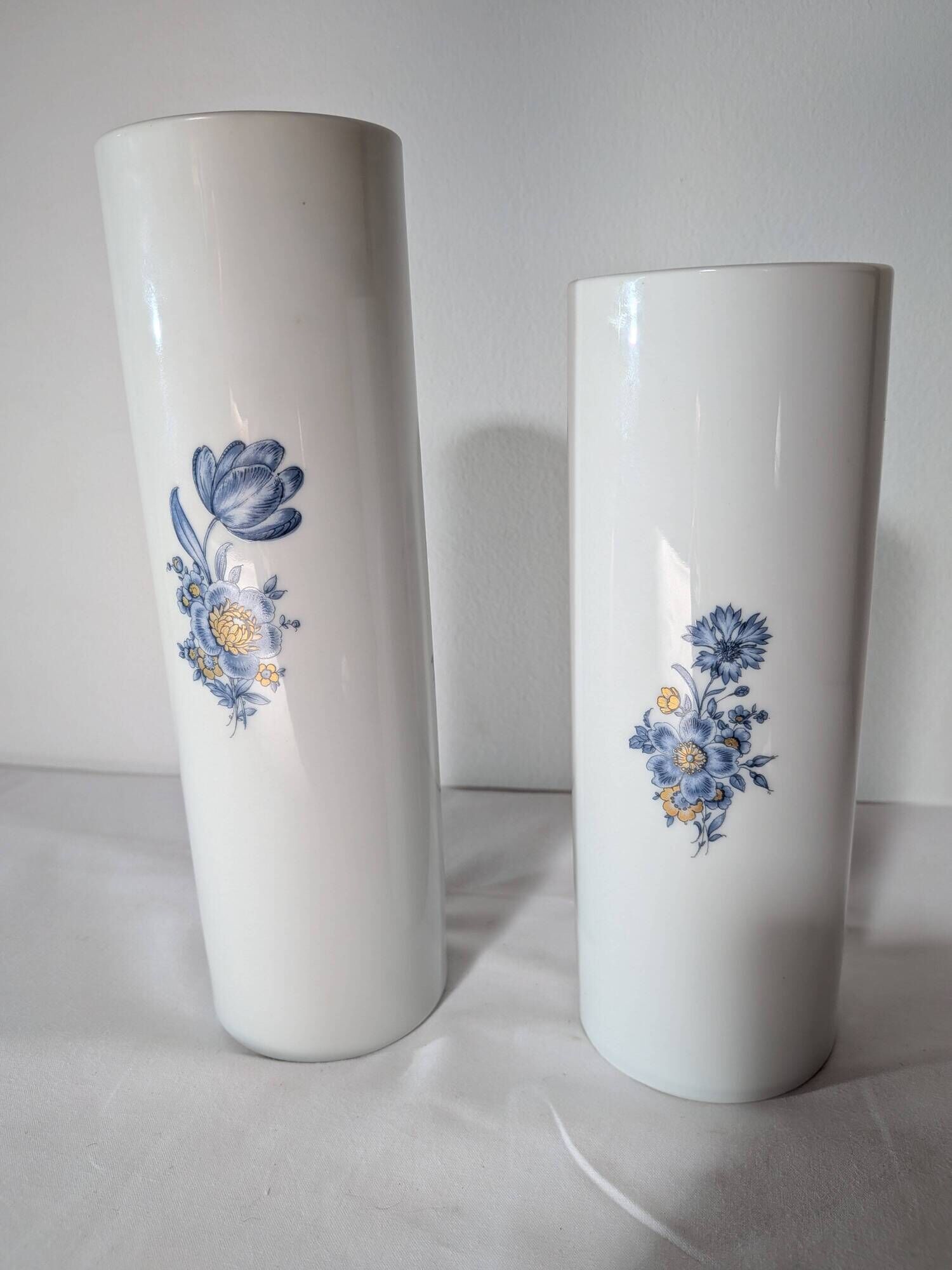 Pair of Franklin Porcelain vases – limited edition 1977 – Made in Bavaria
