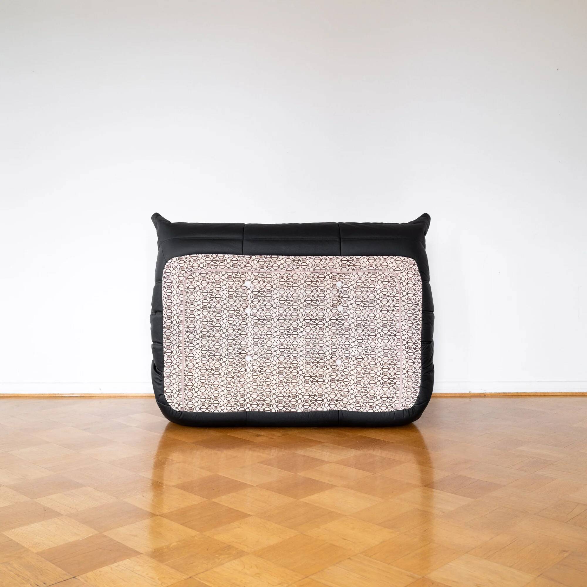 Black leather 2-seater Togo sofa by Michel Ducaroy