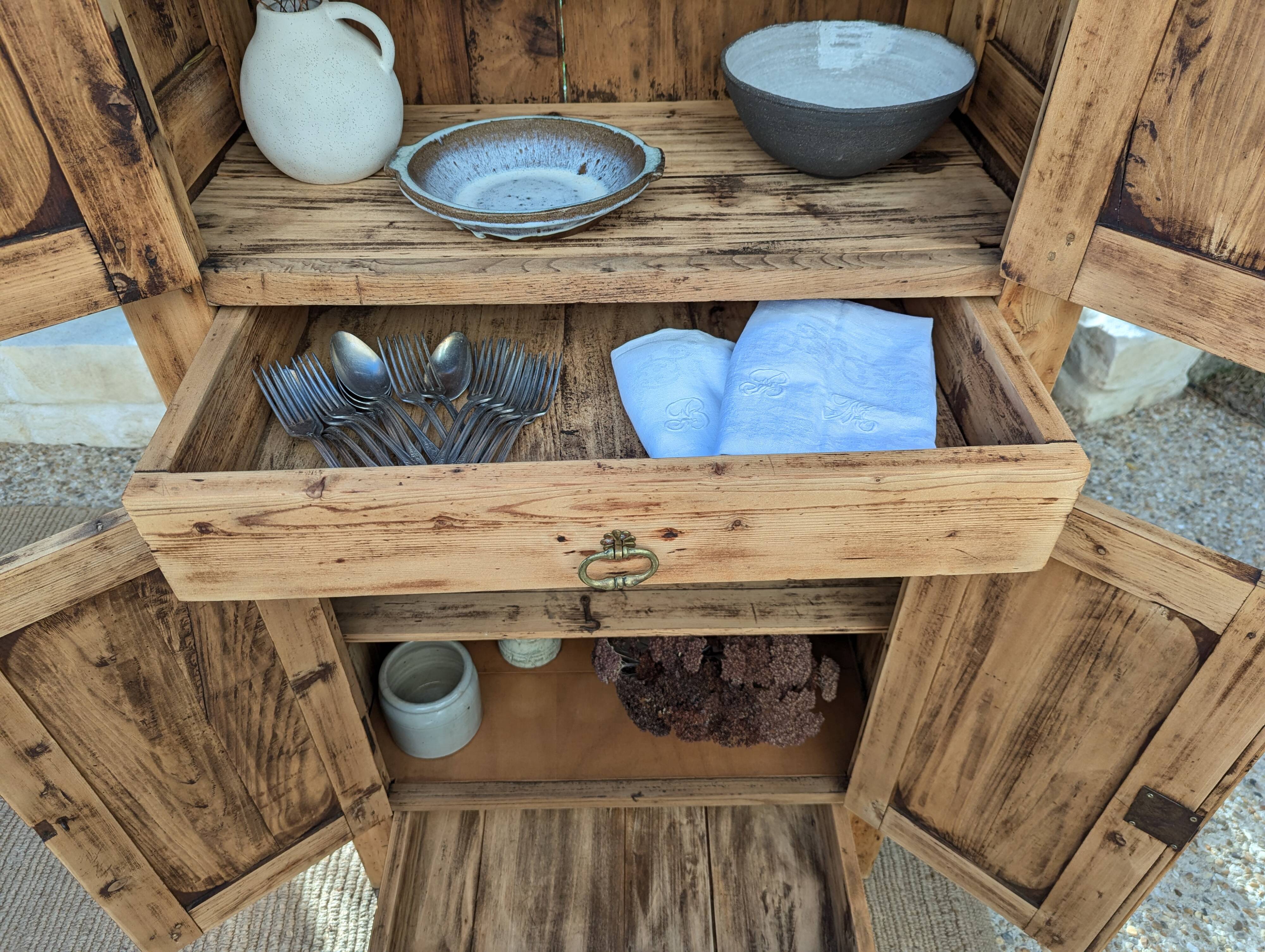 Standing man's wardrobe