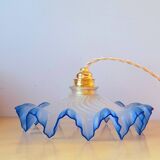 Suspension in opaline corolla from the 1930s