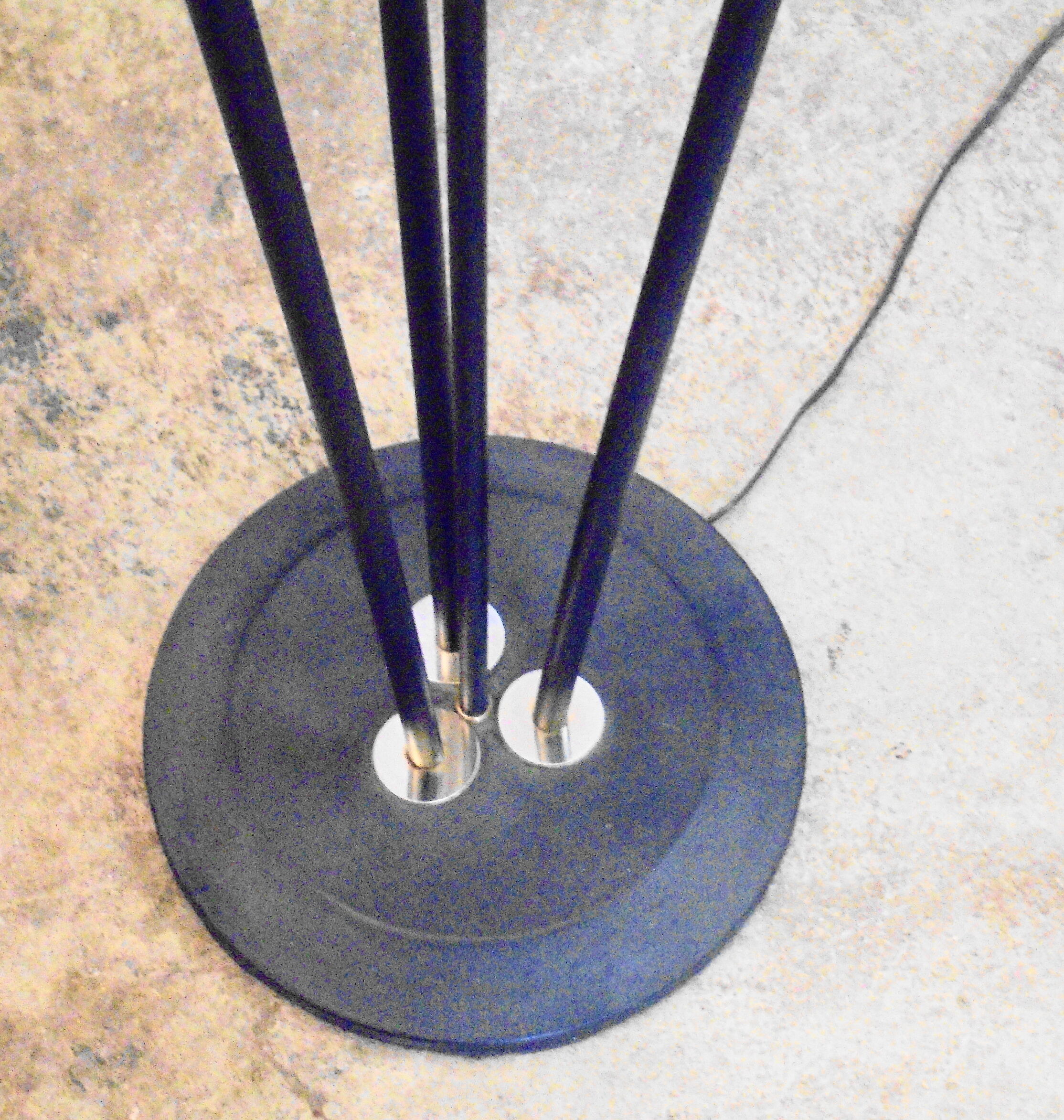 3-arm lamppost from the 1950s