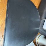 2 chaises en cuir et chrome italiennes