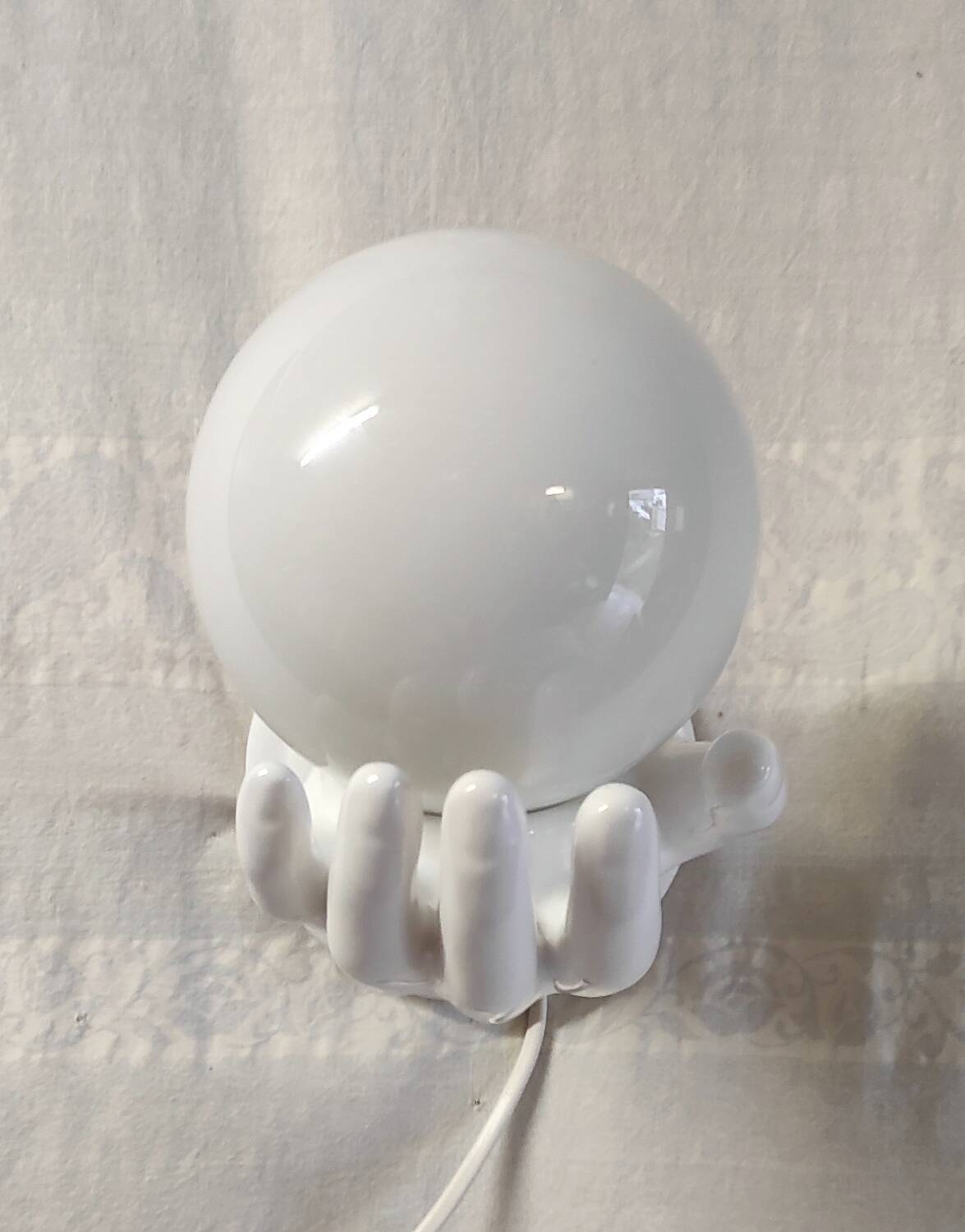 Ceramic and opaline wall lamp - 70's