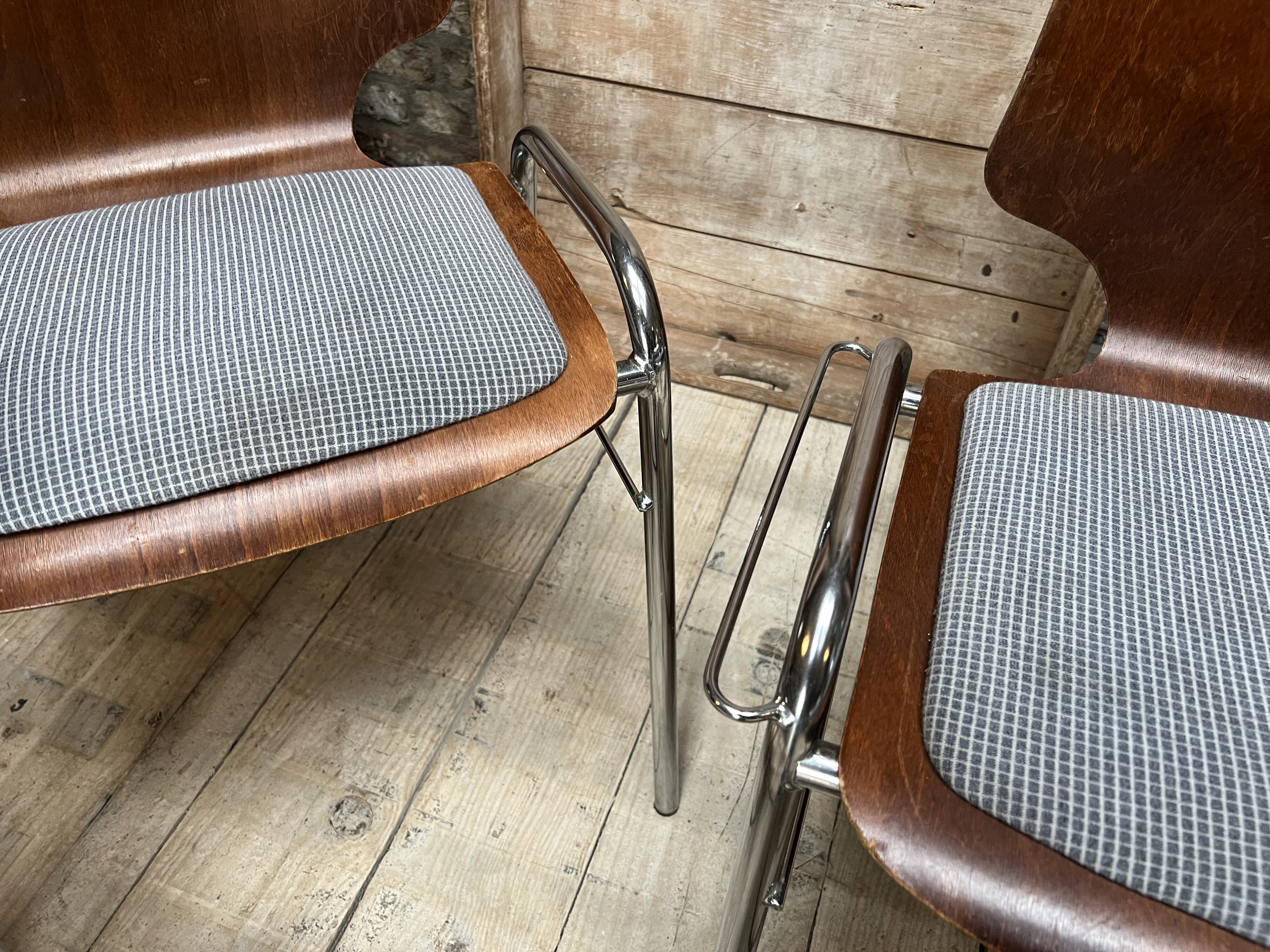 Chaises vintage