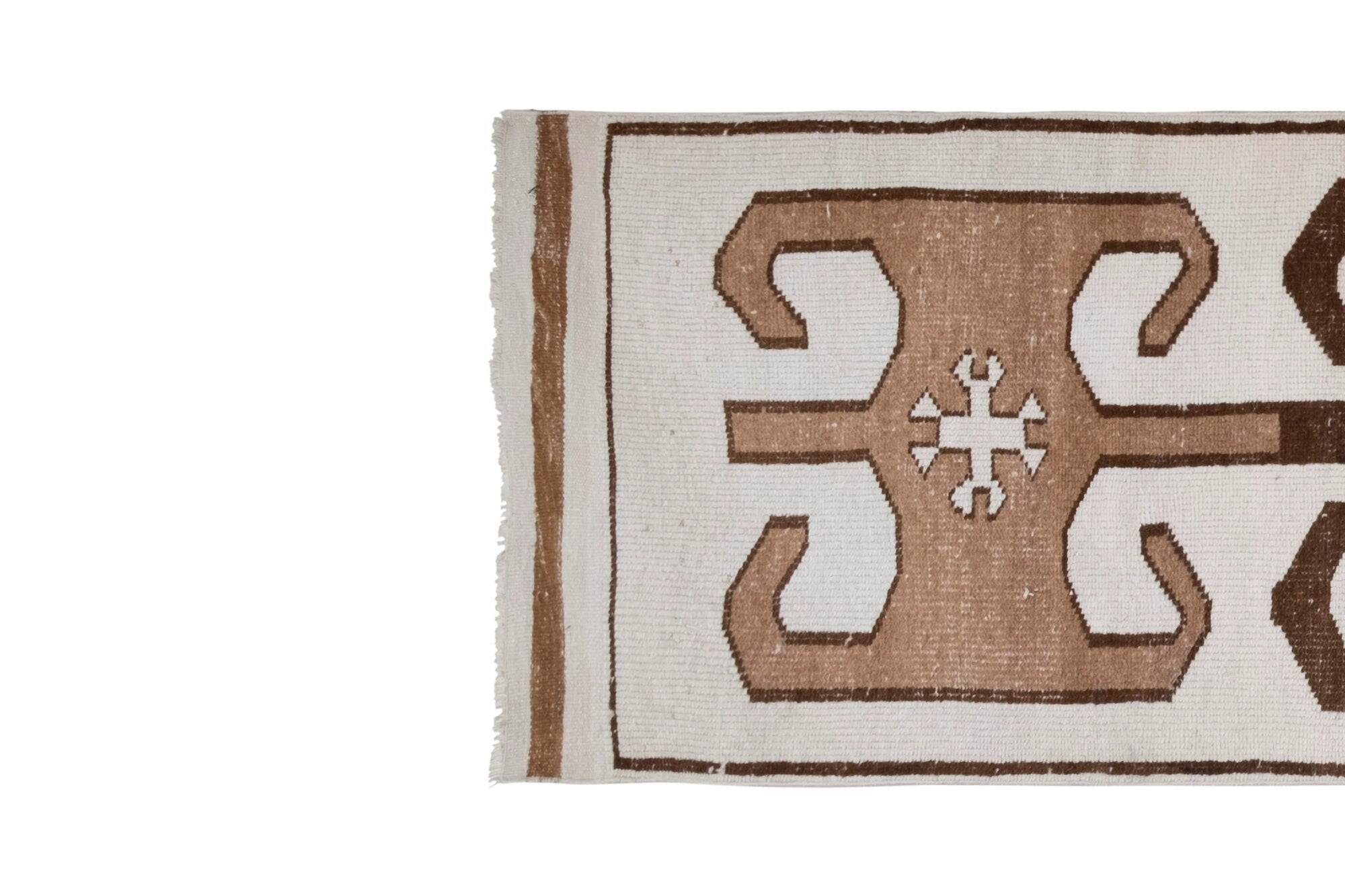 Vintage Turkish hallway rug 94x352 cm