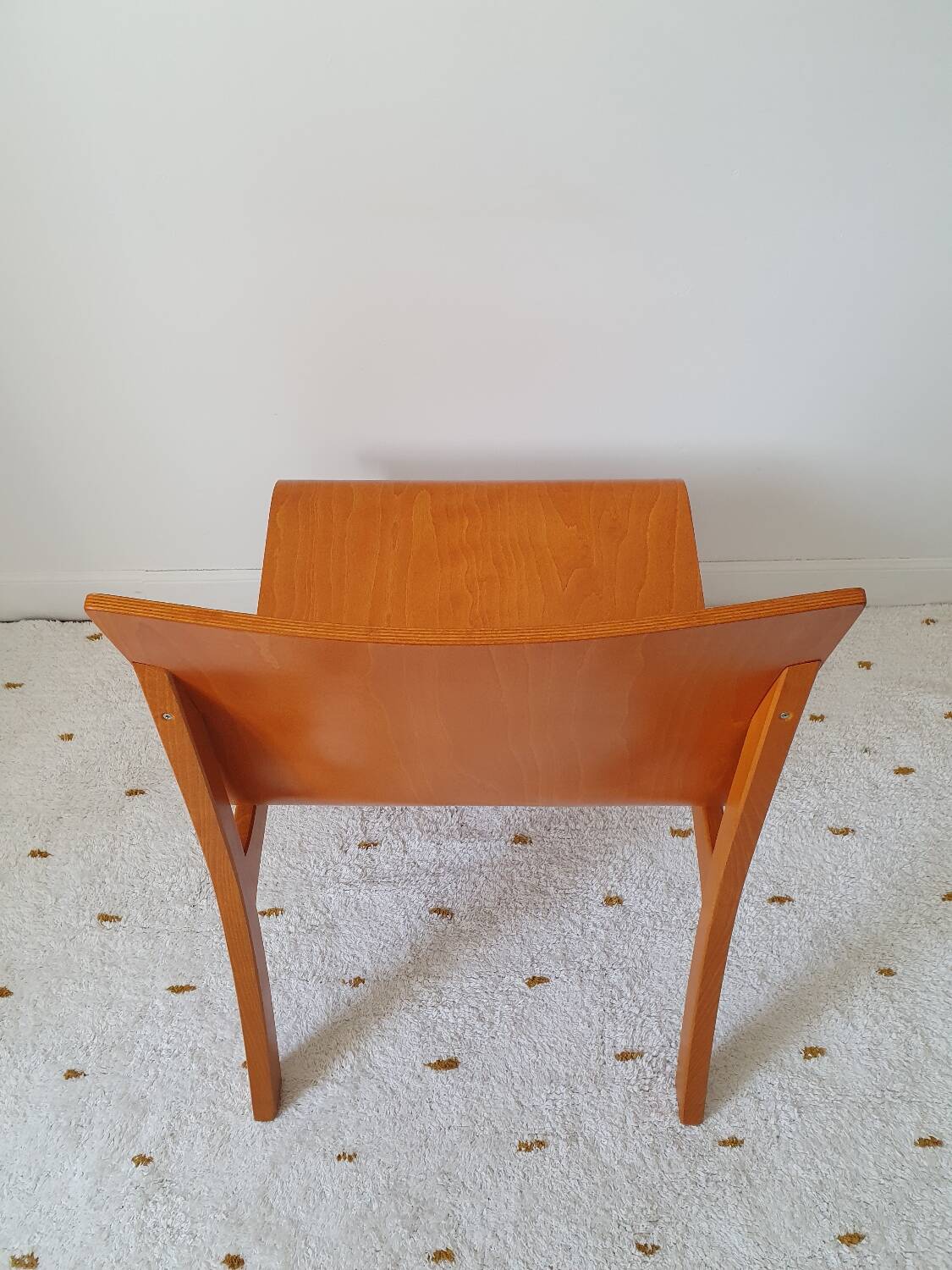Scandinavian armchair in curved wood