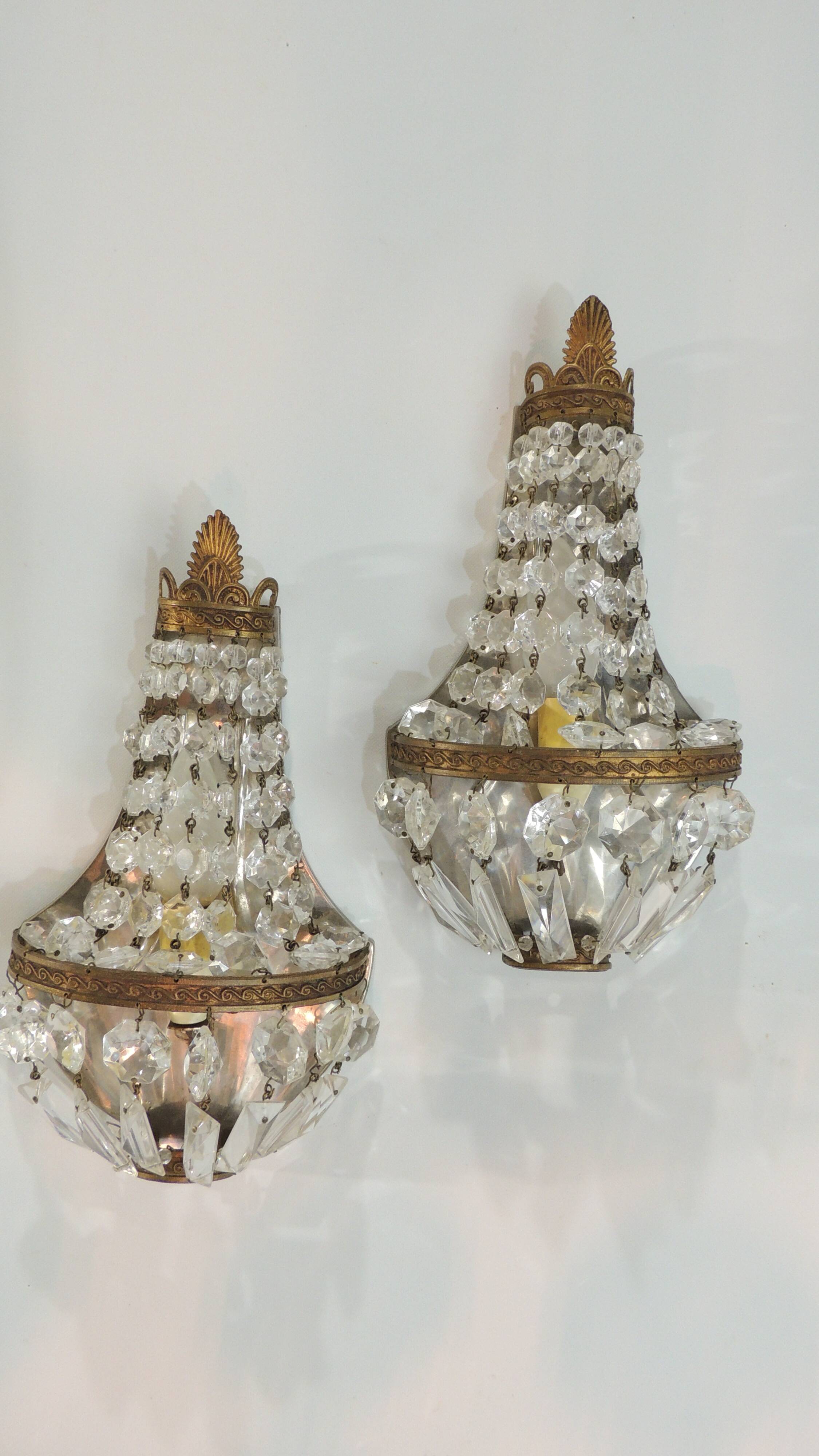 Antique crystal chandelier with 2 wall sconces – Vintage milk pendant