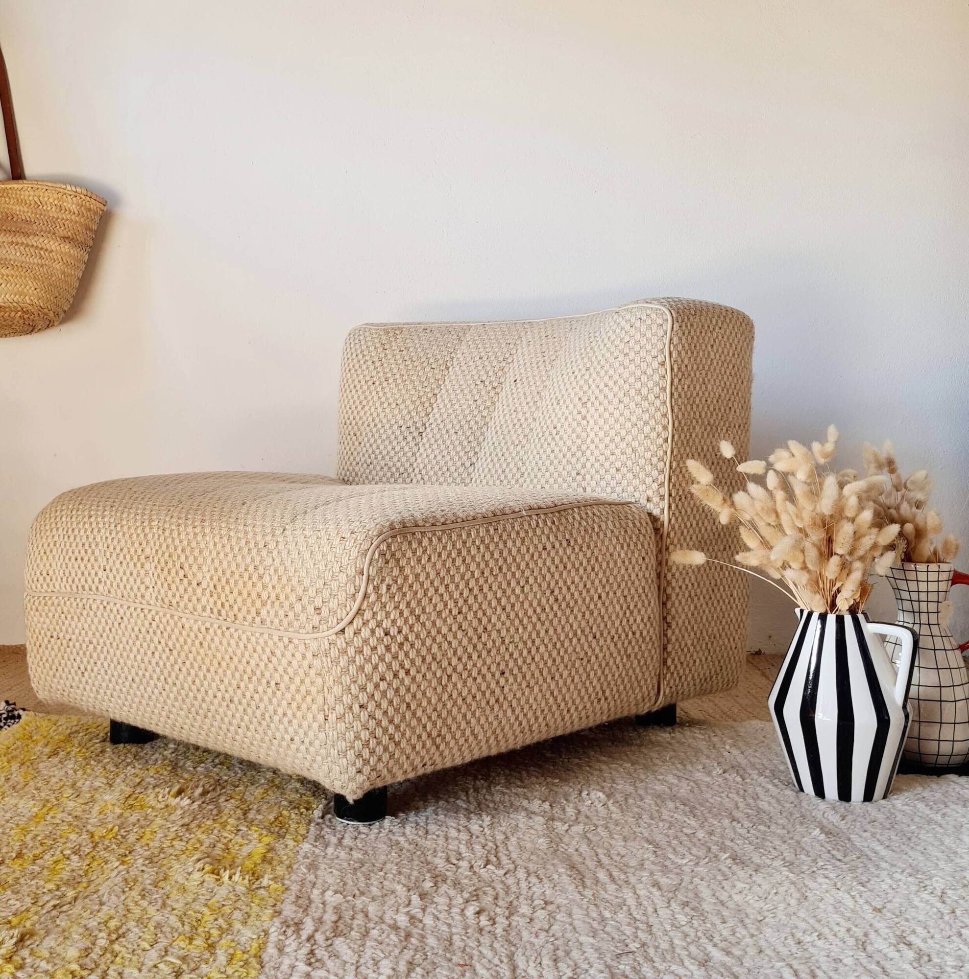 Vintage wool armchair, International Furniture Paris - 70s