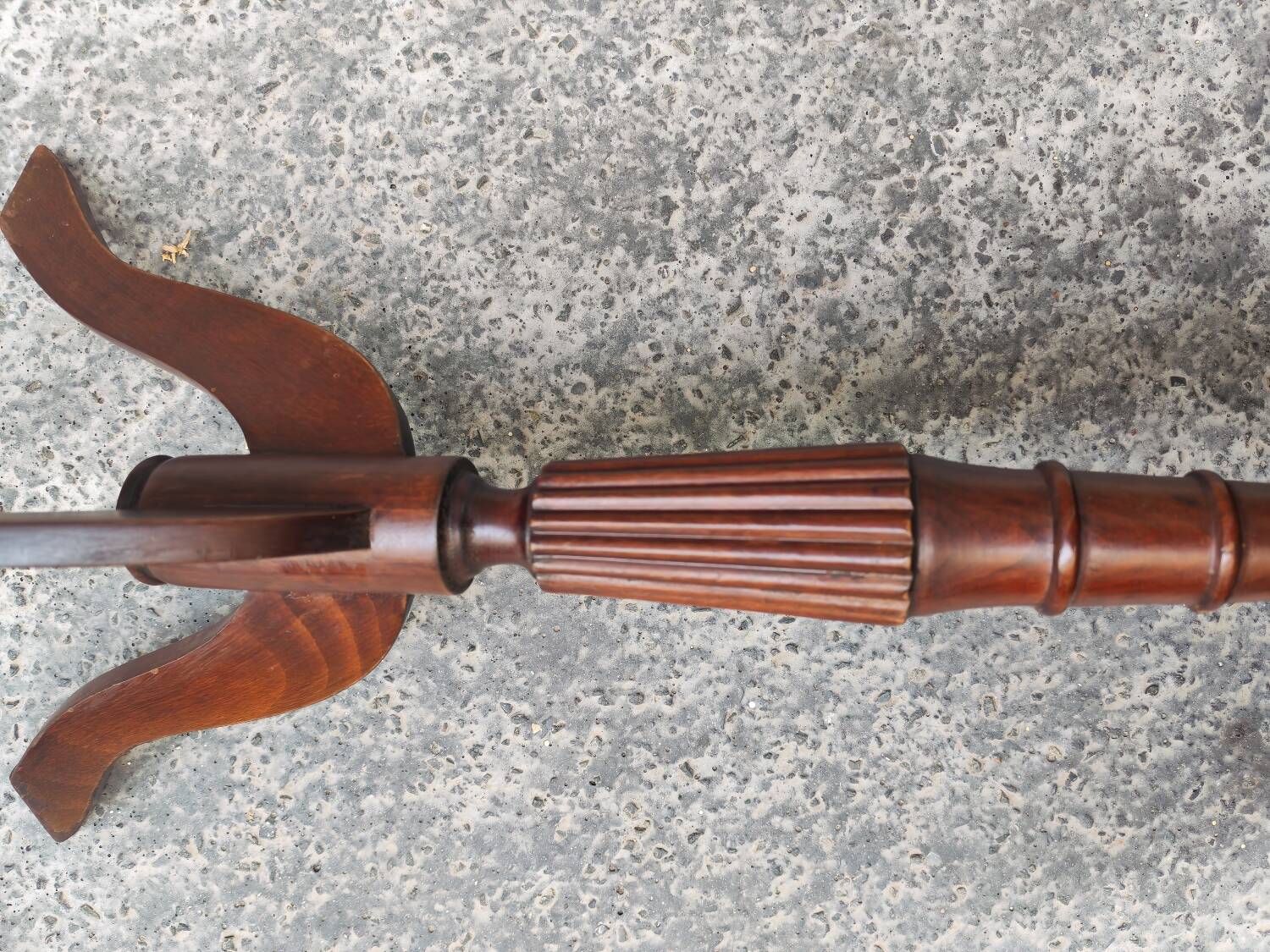 Wooden pedestal table