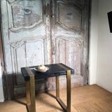 Table d'appoint bois brûlé