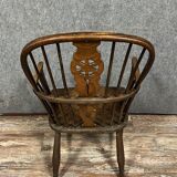 Old Windsor armchair in solid oak