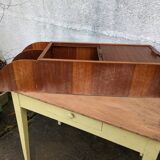 Wall shelf