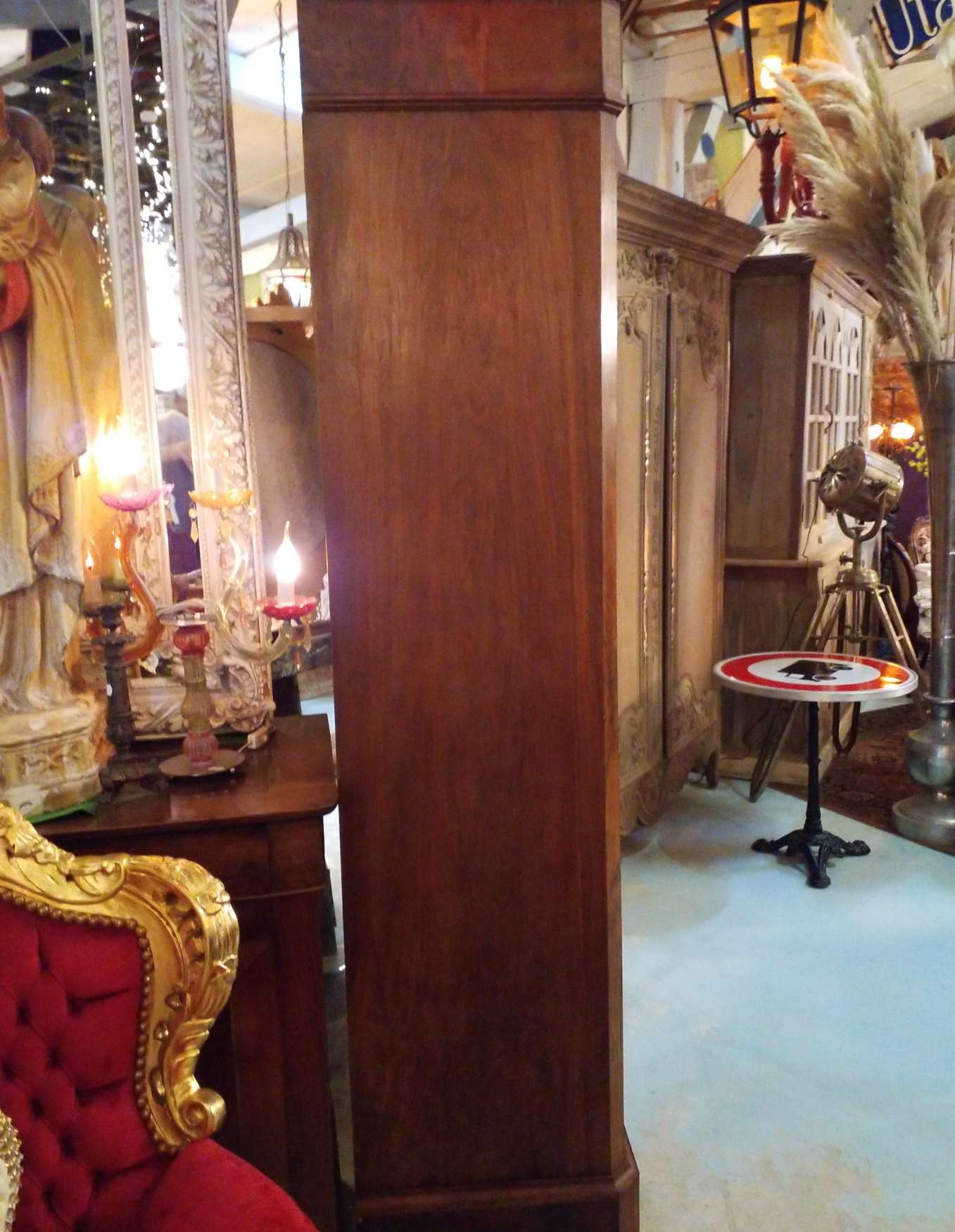 Louis Philippe wardrobe