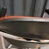 Kevi armchair in skai and chrome metal