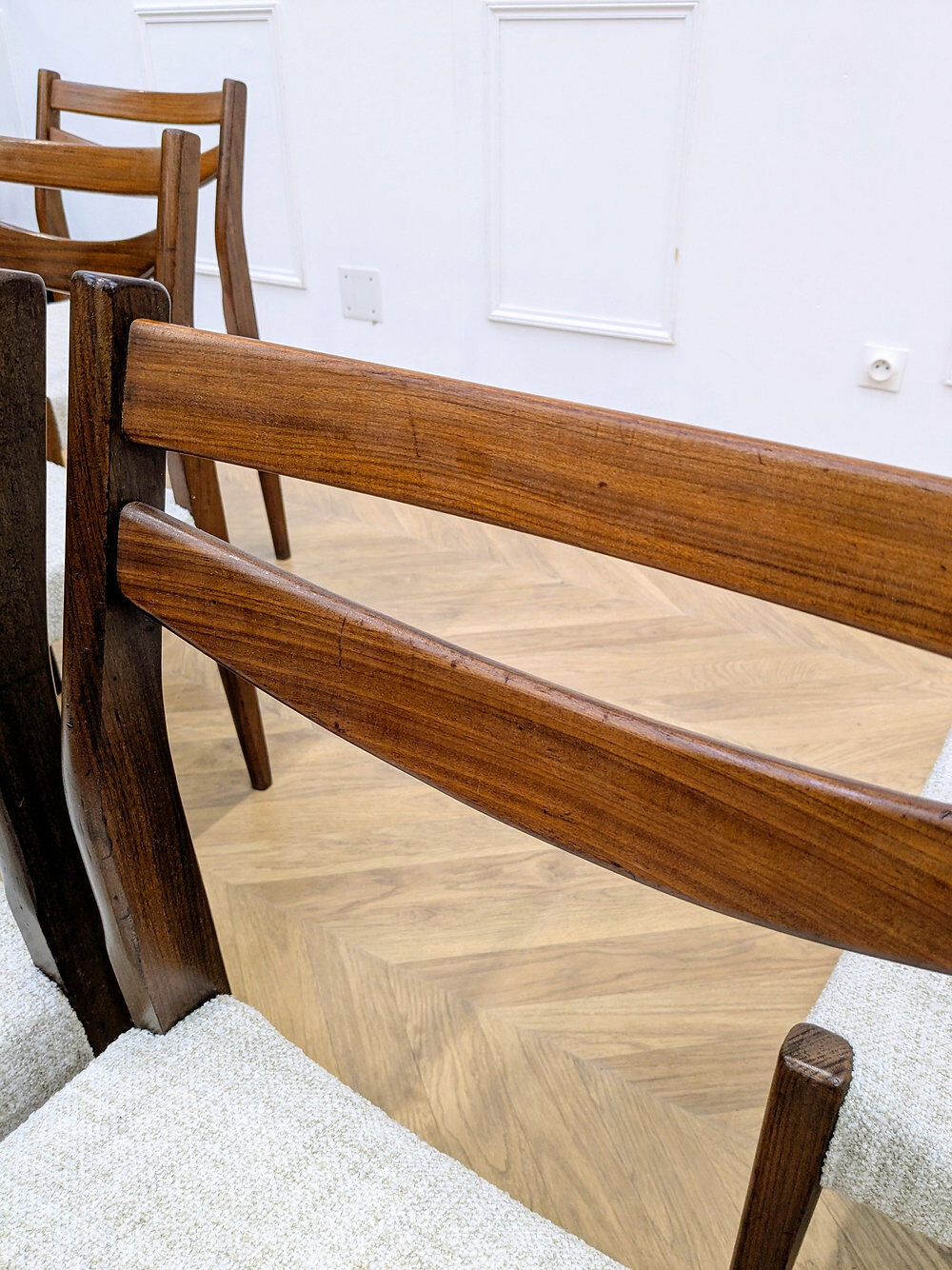 Set of 6 Scandinavian chairs