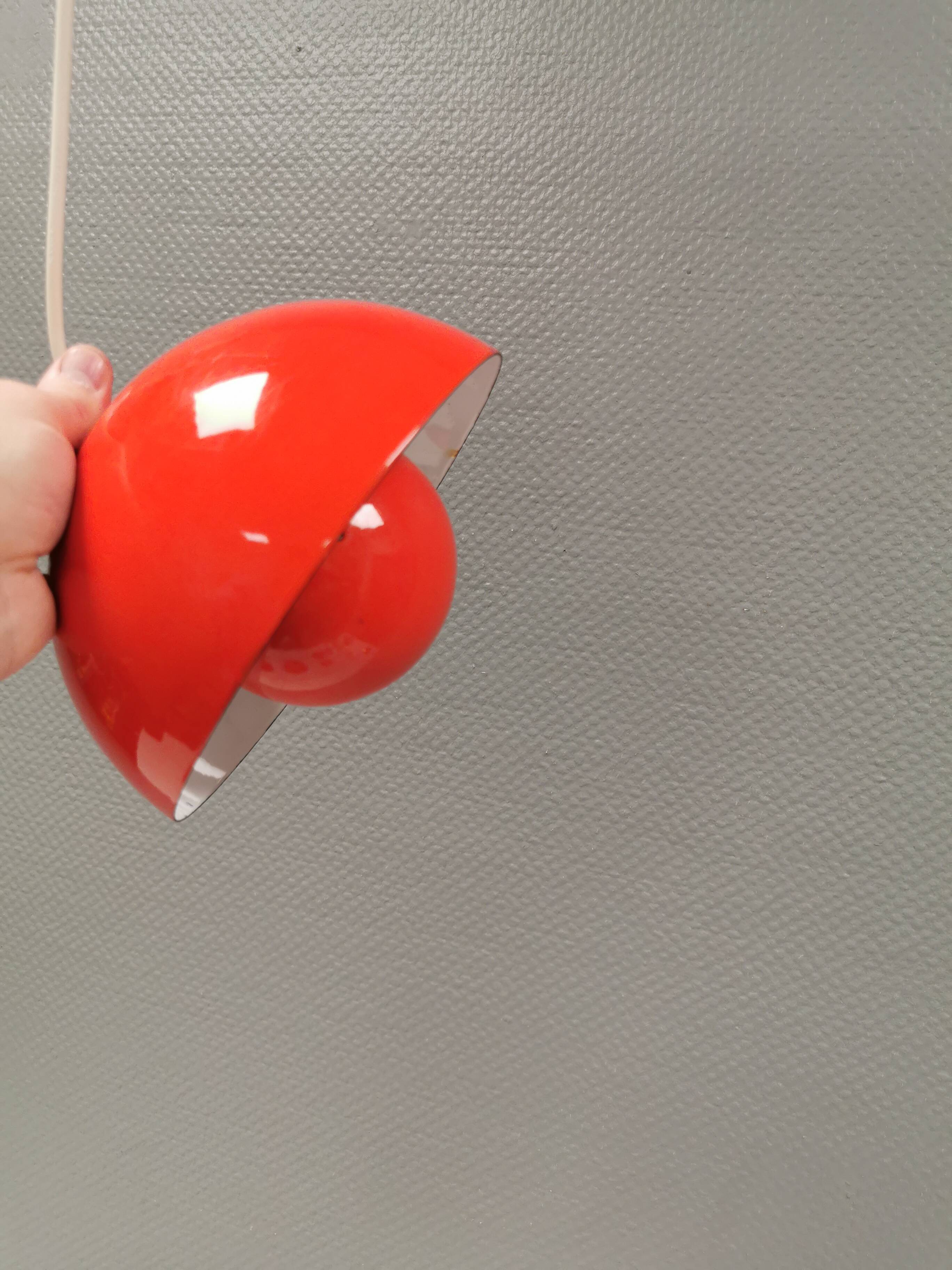 Flowerpot, model VP1, hanging lamp, designed by Verner Panton in 1968 and manufactured in the 1970s