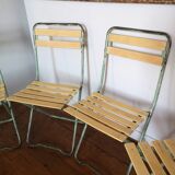 Set of 6 green folding chairs