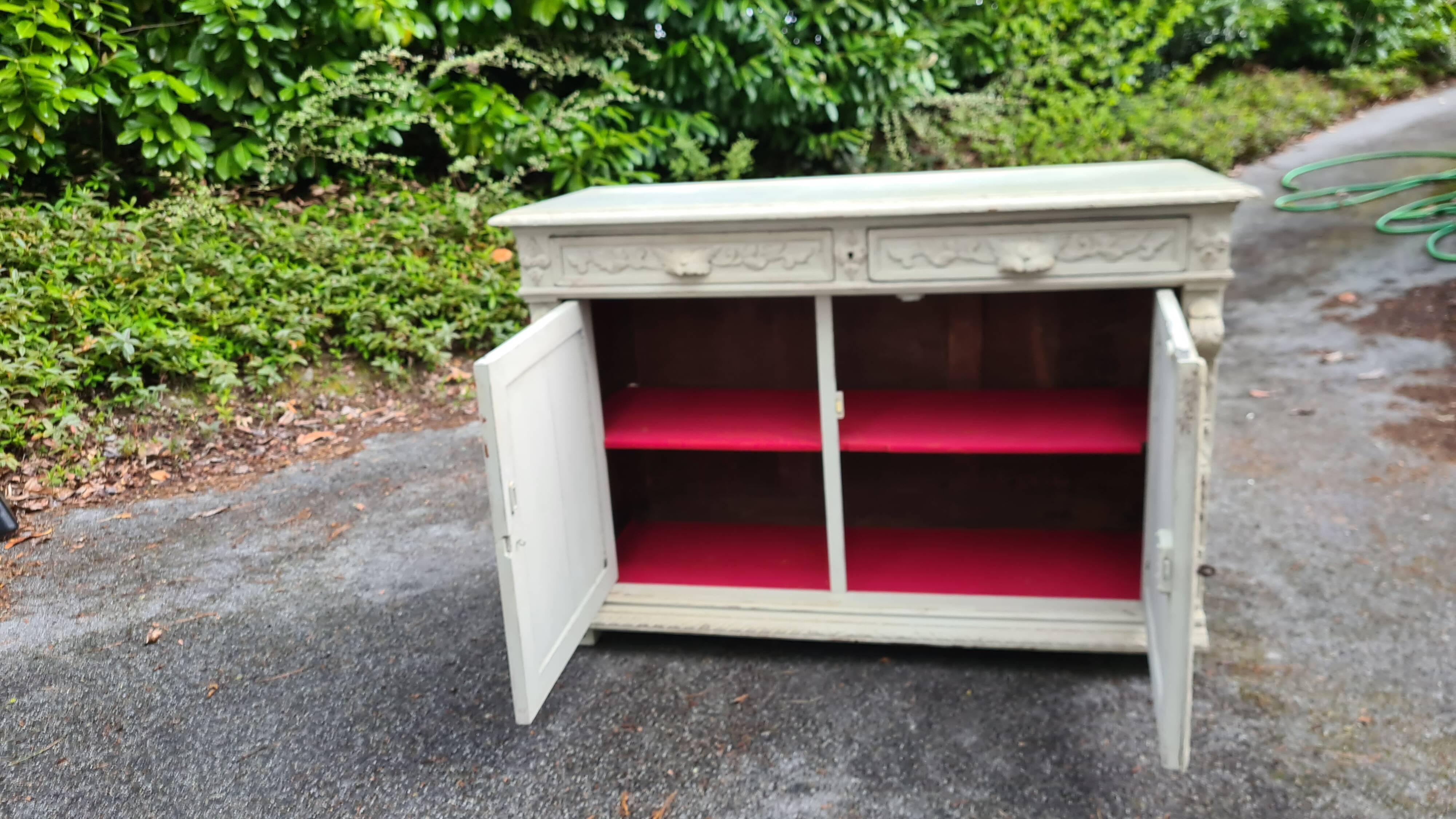 Old hunting buffet with original beige patina / hunting furniture