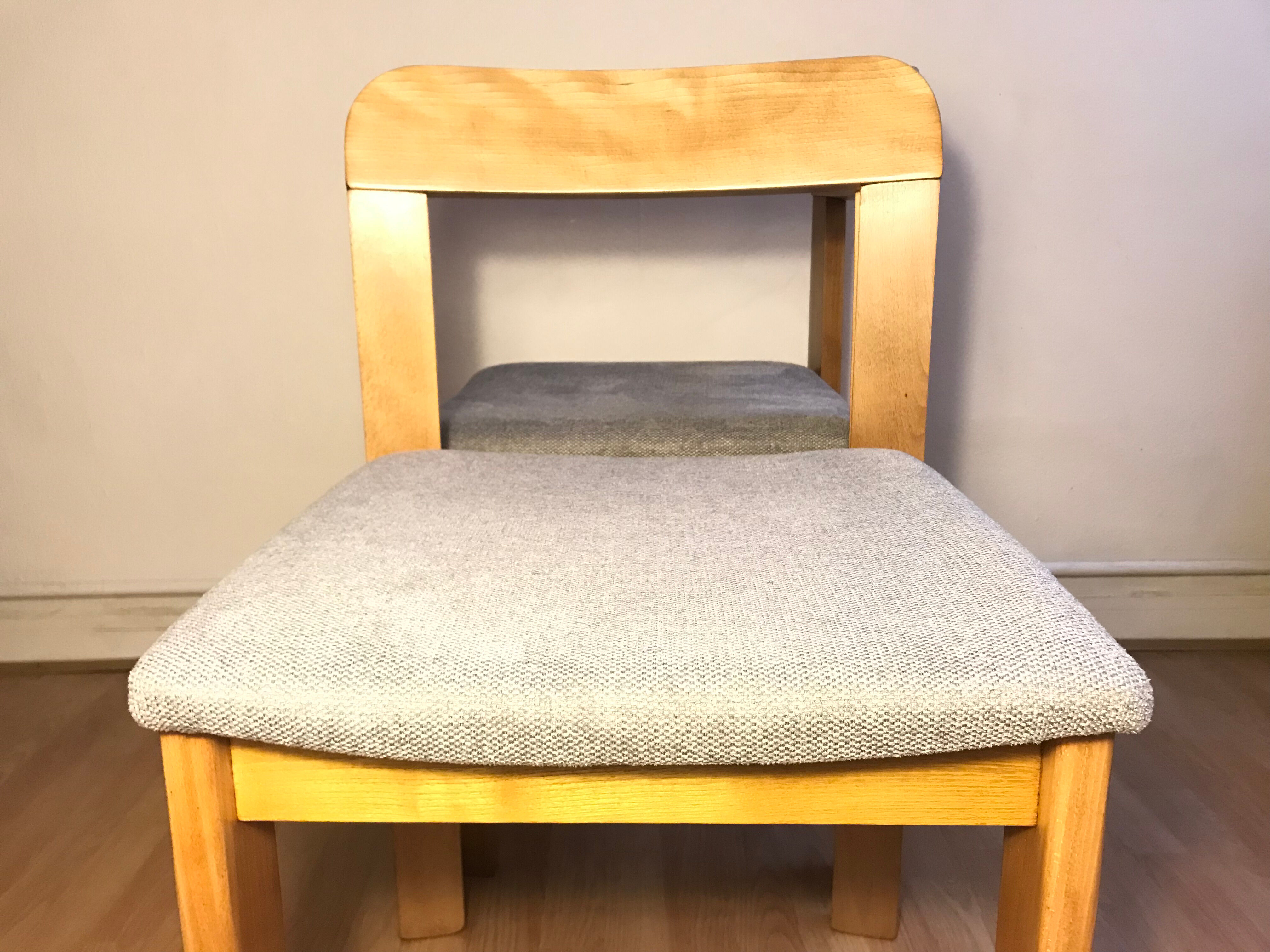 Pair of chairs in beech 60s / 70s