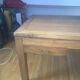 Grande table basse en teck massif avec 2 tiroirs traversants – Design intem